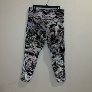 Athleta Lightning Reflective‎ 7/8 Tight Size Large Athleisure Gym Activewear